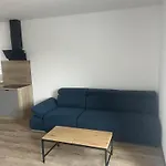 Apartman Bobrov Apartment