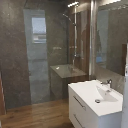 Apartment Apartman Bobrov Bobrov