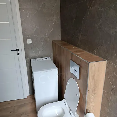 Apartman Bobrov Apartment